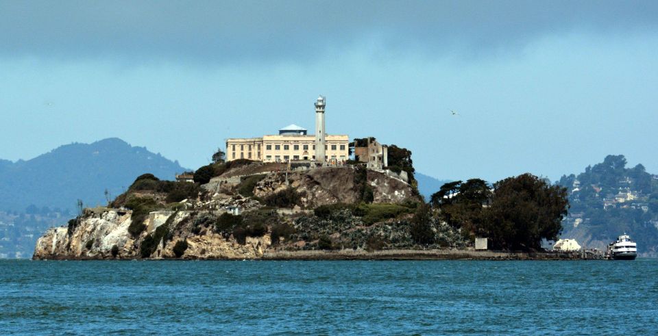 San Francisco: Alcatraz Island & All-Day Bike Adventure - Tour Overview