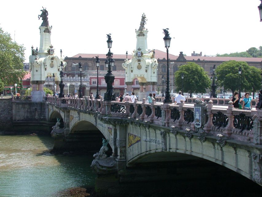 San Sebastian: Half-Day Private City Tour - Tour Details