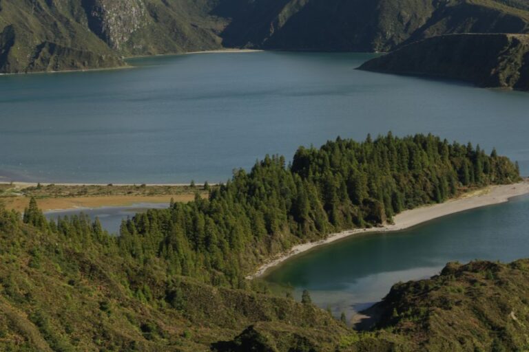 São Miguel: Fogo Lake Hike With Caldeira Velha Hot Springs Tour Overview