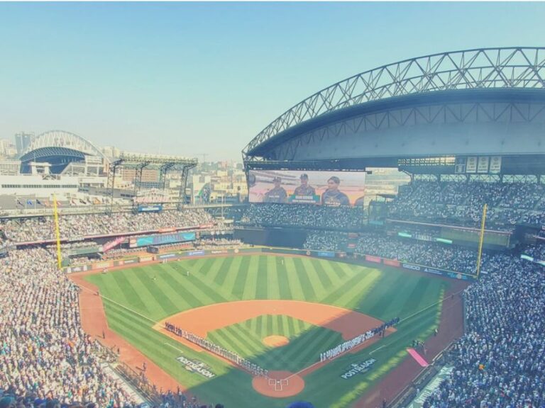 Seattle: Seattle Mariners Baseball Game At T Mobile Park Event Summary