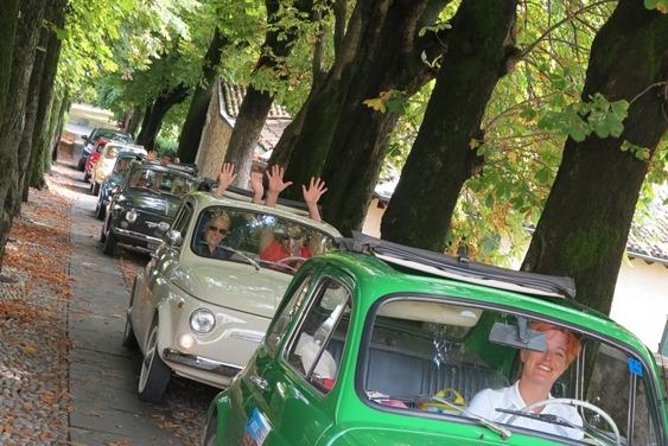 Self-Drive Vintage Fiat 500 Tour From Florence: Tuscan Villa and Gourmet Lunch