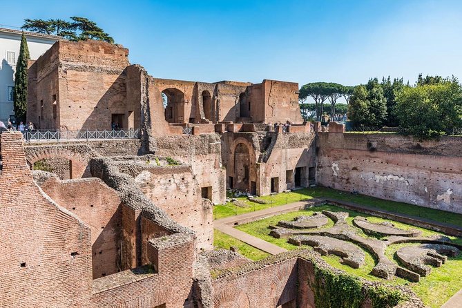 Semi-Private Ultimate Colosseum Tour, Roman Forum & Palatine Hill