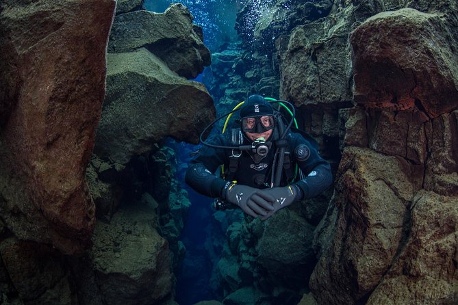 Silfra Fissure Freshwater Scuba Diving Tour From Reykjavik - Overview of the Diving Experience