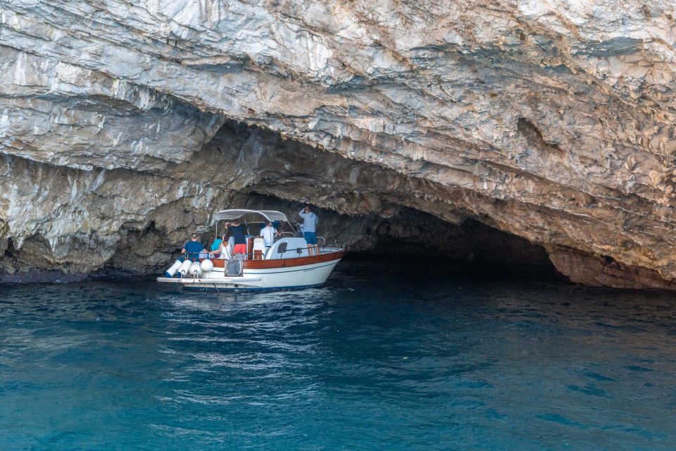 Sorrento: Private Boat Tour of Capri, Ischia, and Procida - Island Hopping Itinerary