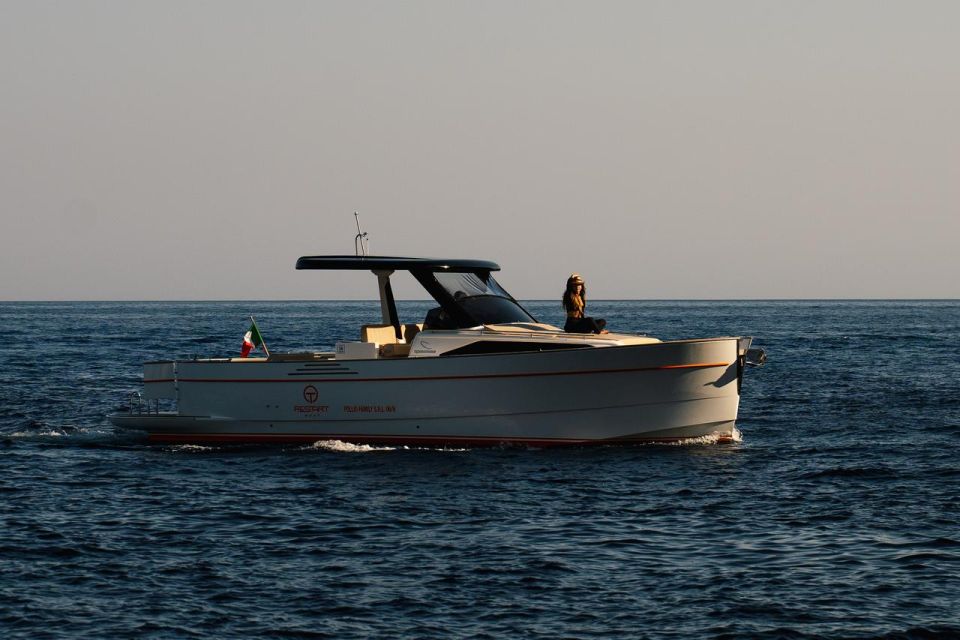 Sorrento: Private Tour to Capri on a  Gozzo Boat - Viewing Roman Ruins