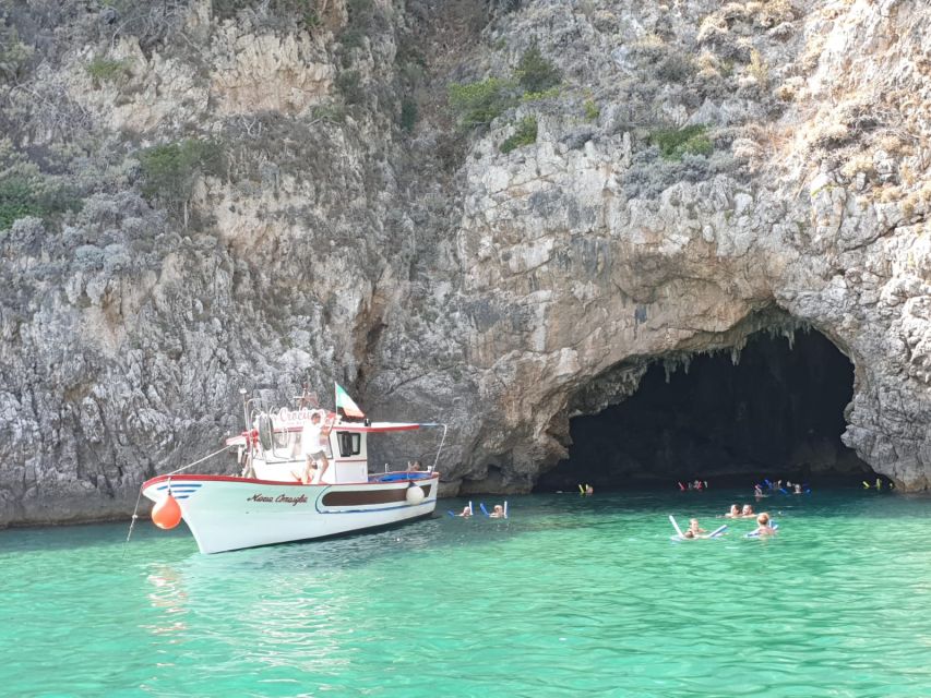 Sperlonga: Private Cruise to Discover the Seven Beaches - Tour Details