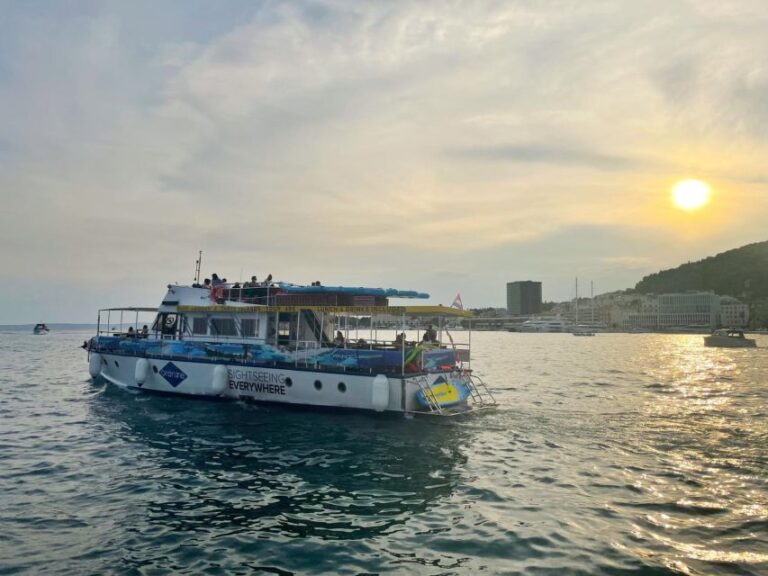 Split: 1.5 Hour Riviera Boat Cruise With A Free Drink Activity Overview