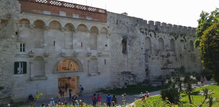 Split: Walking Tour of Split With a Magister of History