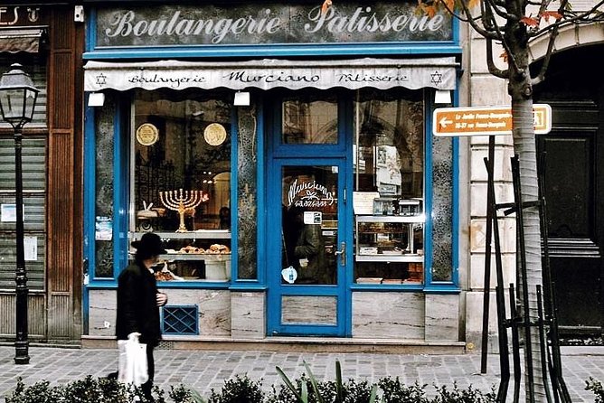 The Marais District & Jewish Quarter - Exclusive Guided Walking Tour - Overview of the Tour