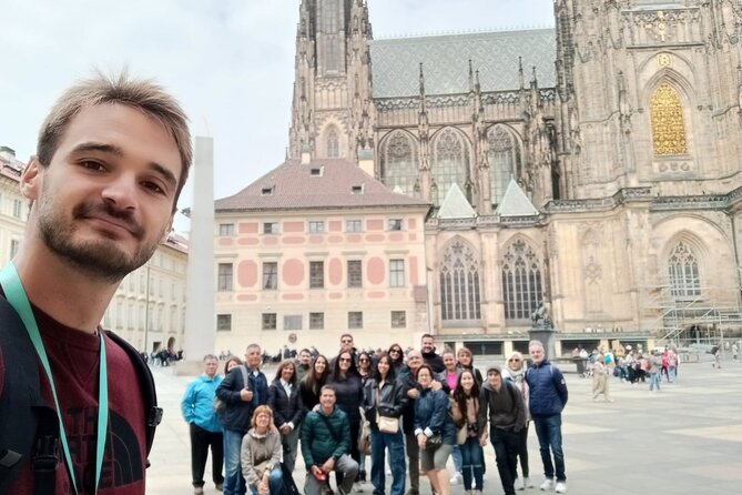 Tour Of The Castle And Malá Strana Based On Tips Tour Details