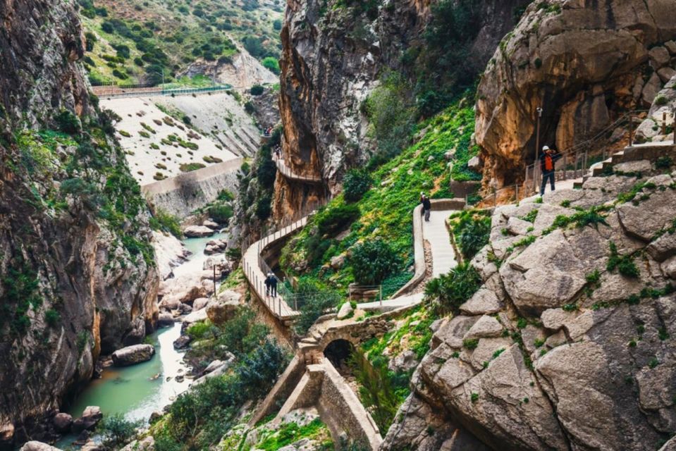 Tour to Ronda and Setenil De Las Bodegas - Tour Details