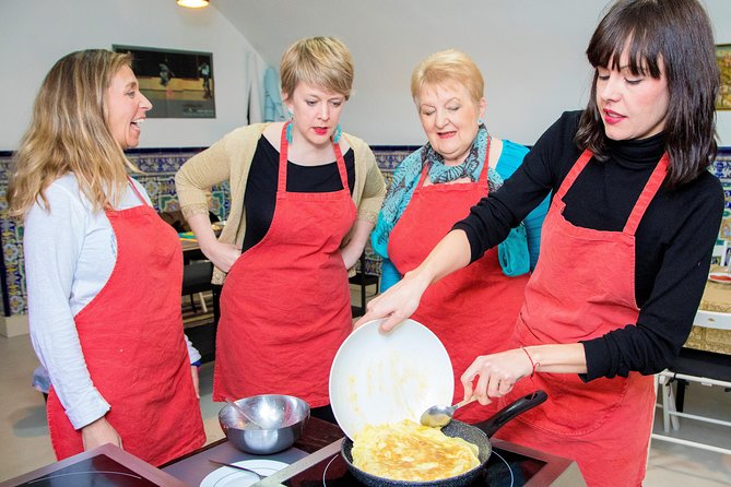 Traditional Paella & Tortilla & Sangría. Cooking Class Authentic Valencian Paella