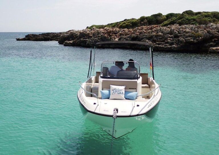 Valencia: Rent Boat With License