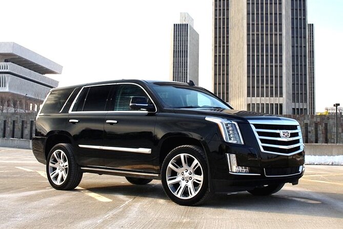 Vancouver Hourly Disposal Service: Private Driver By Luxury Suv Vehicle Details