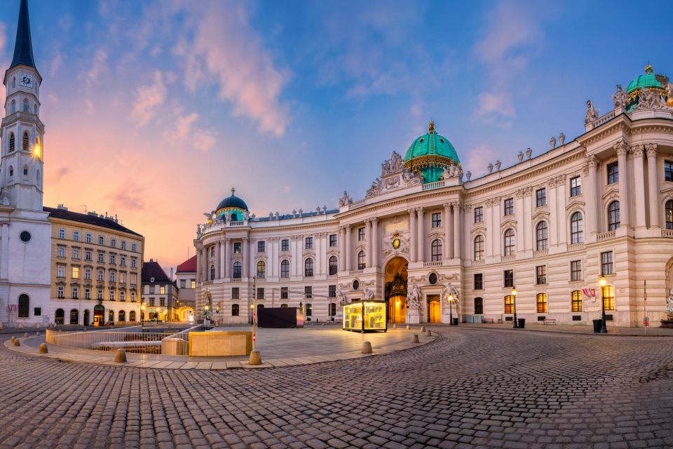 Vienna: First Discovery Walk and Reading Walking Tour - Overview of the Experience