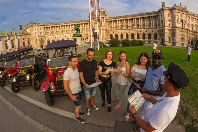 Vienna: Silver Tour (30 Min) Vienna City Center Sightseeing Tour Overview