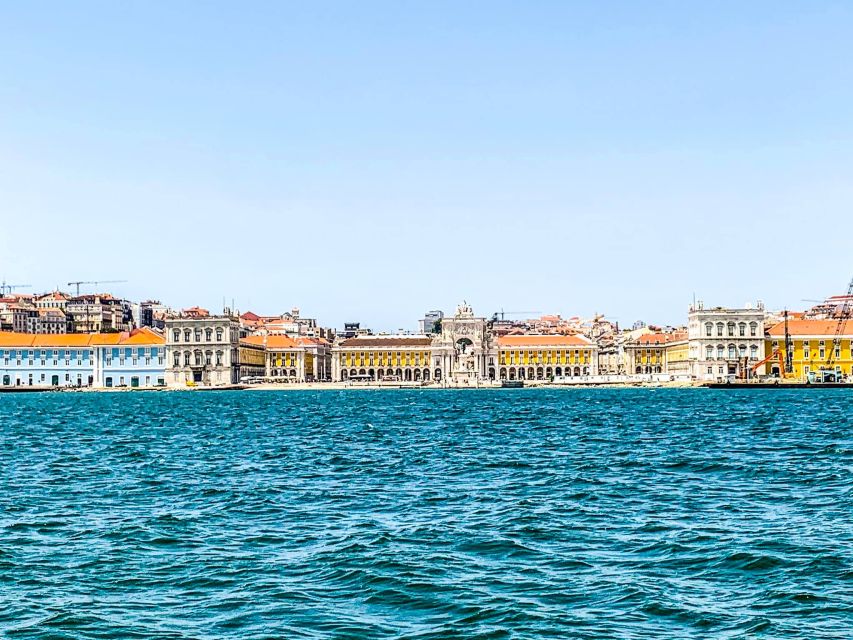 VIP Catamaran - Private Tour in Lisbon - Activity Overview