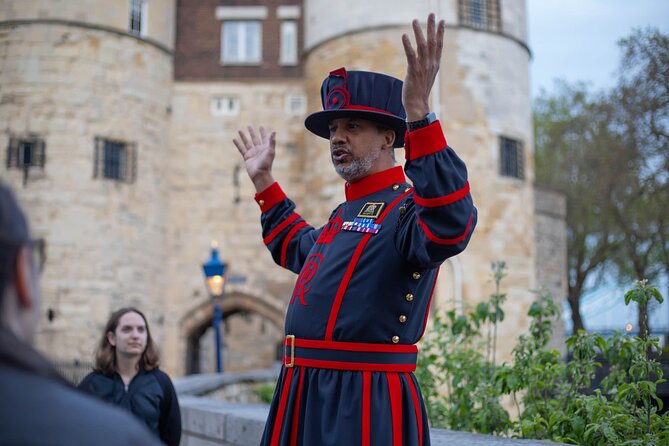 Vip Tower Of London: After Hours Tour & Ceremony Of The Keys Tour Overview