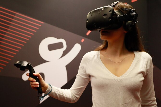 Virtual Room Paris – 1st Virtual Reality Team Experience