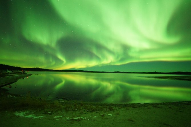 Yellowknife Tours Aurora By Bus Tour Inclusions