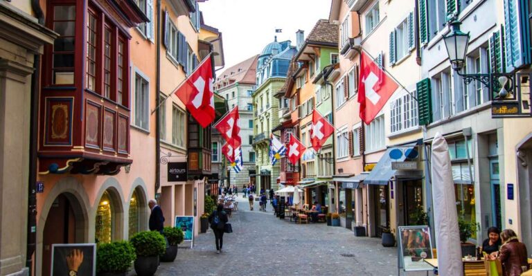 Zurich: Insta-Perfect Walk With a Local