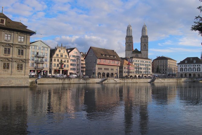 Zurich Private Customizable Guided Walking Tour - Key Sights