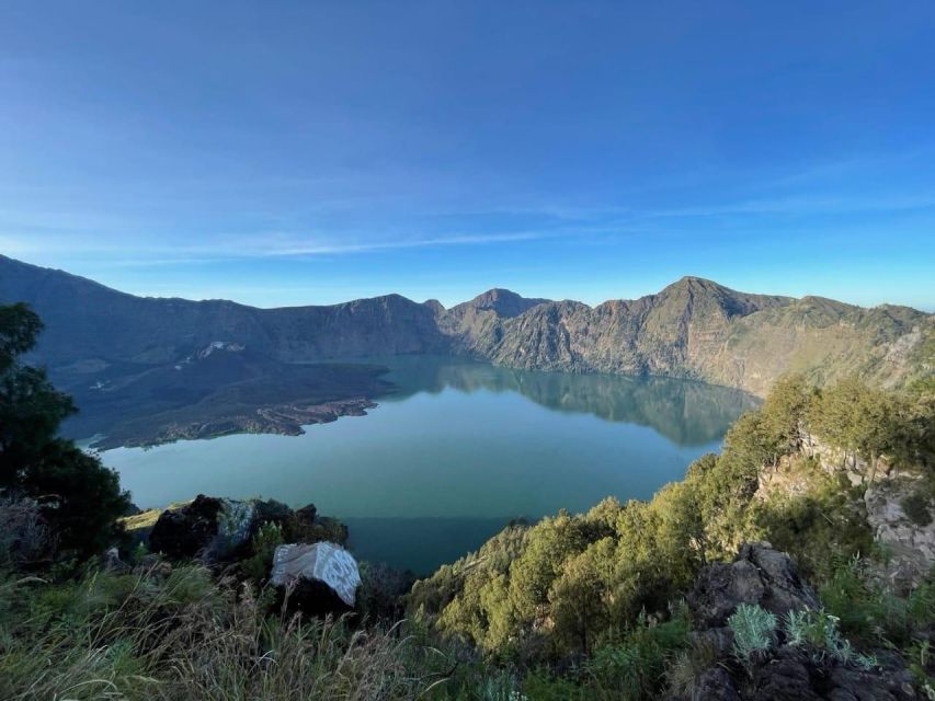 2D1N RINJANI SENARU CRATER RIM TREK - Camping at the Crater Rim