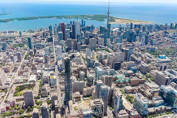 7 Minute Helicopter Tour Over Toronto Inclusions And Features