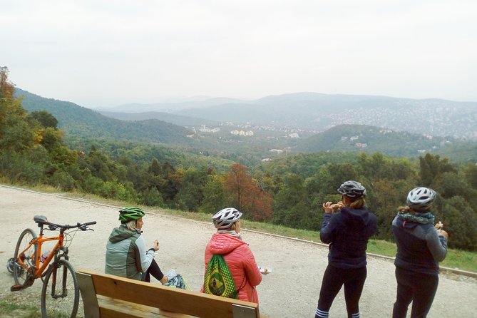 Adventure Bicycle Sightseeing Tour: Downtown - Budapest Hills - Bicycles and Equipment