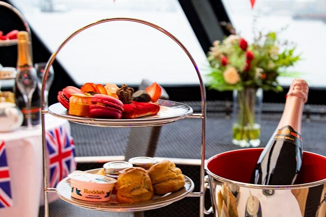 Afternoon Tea River Cruise on the Thames - Exclusions of the Cruise Package