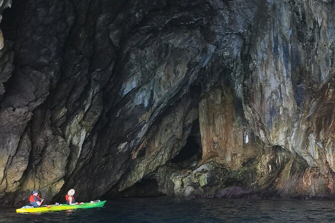 Amalfi Coast Kayak & Snorkeling Tour to the Pandoras Cave - Meeting and Pickup Location