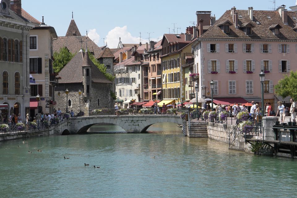 Annecy Private Guided Tour From Geneva - Pickup and Drop-off