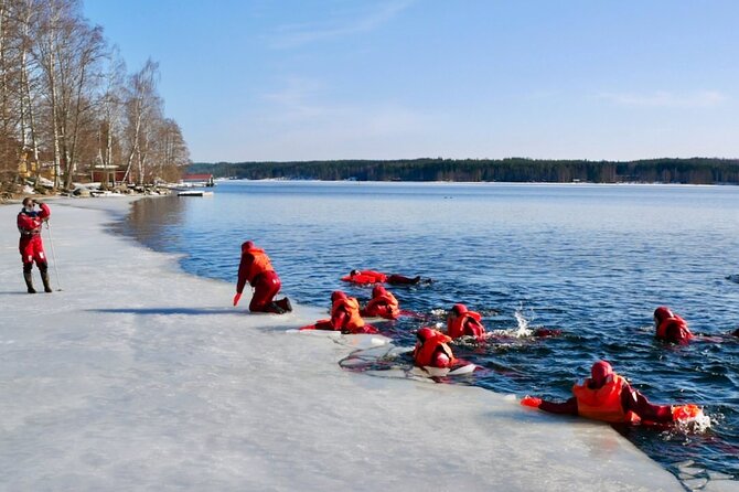 Arctic Ice Floating in Puumala - Capturing Memories With Your Guide