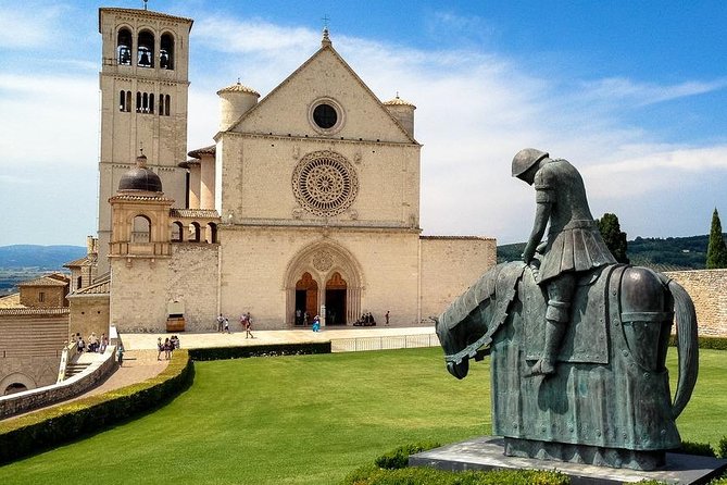 Assisi Private Walking Tour Including St. Francis Basilica - Visiting Ancient Roman Ruins