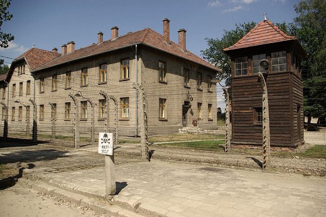 Auschwitz Small Group Tour From Warsaw With Lunch - Tour Duration and Details