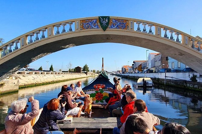 Aveiro and Costa Nova: Private Tour With Moliceiro Cruise Half Day - Meeting and Pickup