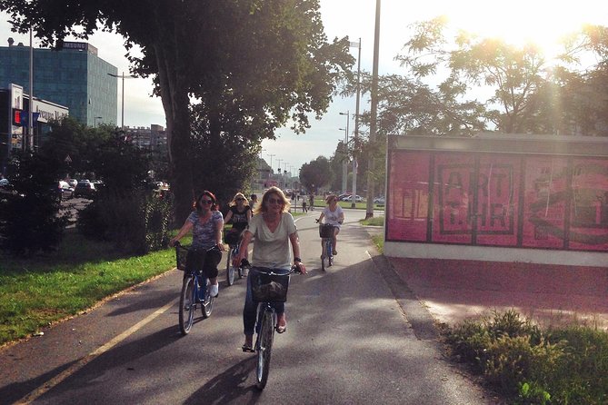 Back to Socialism Bike Tour - Bundek Park Highlight