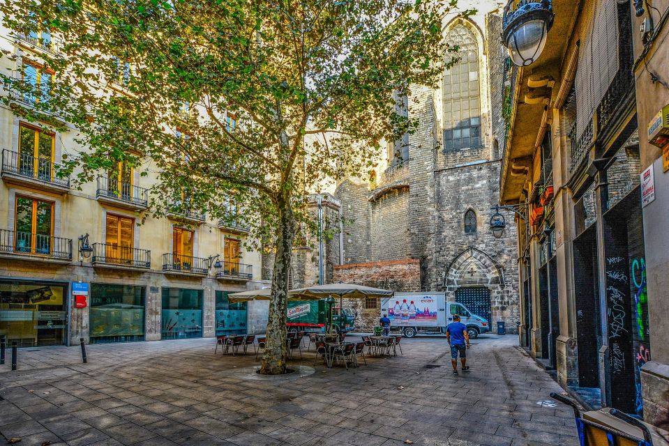 Barcelona - Gothic Quarter Historic Guided Walking Tour - Key Highlights of the Tour