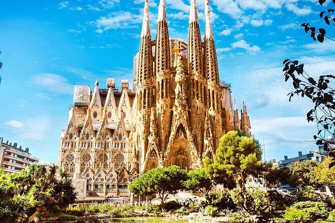 Barcelona Highlights Private Tour - Inclusions