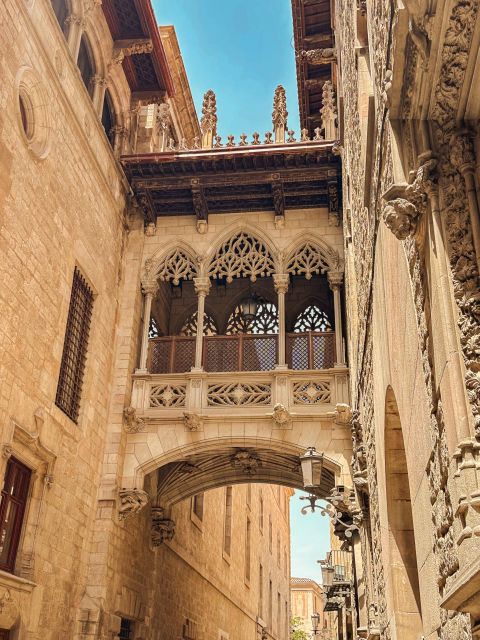 Barcelonas Old Quarter Hidden Corners With Food & Wine - Citys Fascinating History and Culture