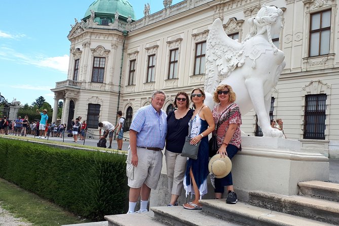 Belvedere Palace 2.5-Hour Private History Tour in Vienna: World-Class Art in an Aristocratic Utopia - Baroque Architecture and Opulent Design