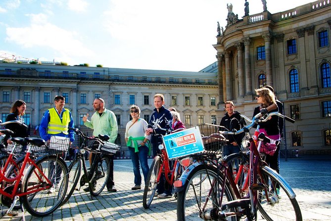 Berlin 3-Hour Bike Tour: Berlins Best - Meeting and Pickup Details