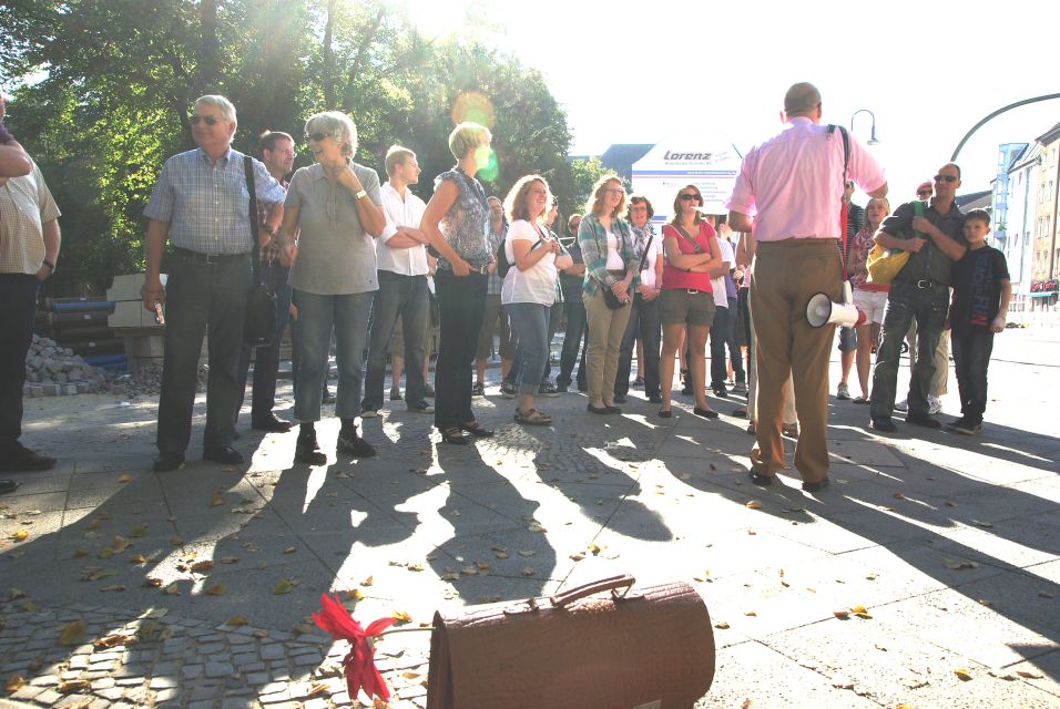 Berlin: Old Neukölln Private Walking Tour - Tour Highlights