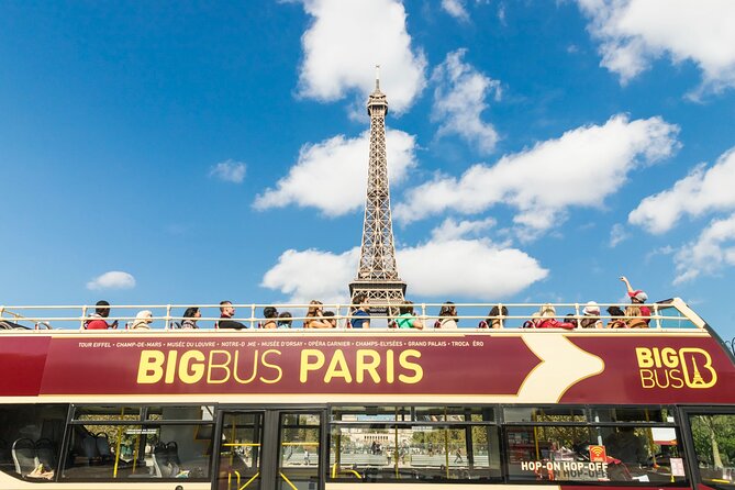 Big Bus Paris Open Top Night Tour - Audio Commentary