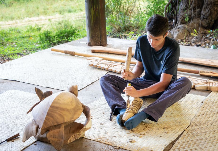 Big Island: Tiki Carving Workshop - Inclusions