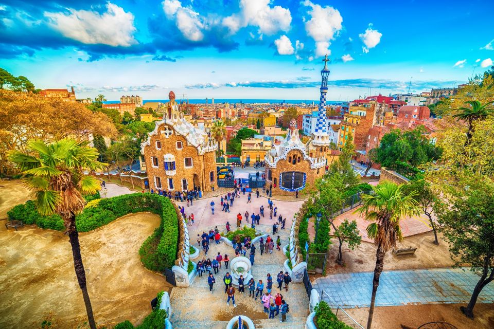 Bike Tour of Barcelona Old Town, Top Attractions and Nature - Meeting Point and Important Information