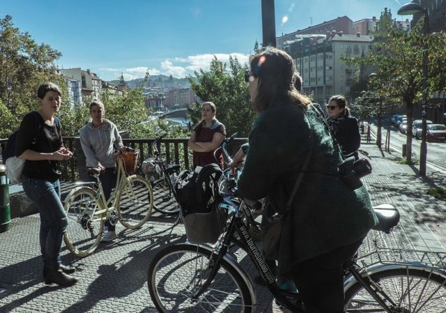 Bilbao: Guided Highlights Small Group E-Bike Tour - Explore the Guggenheim Museum