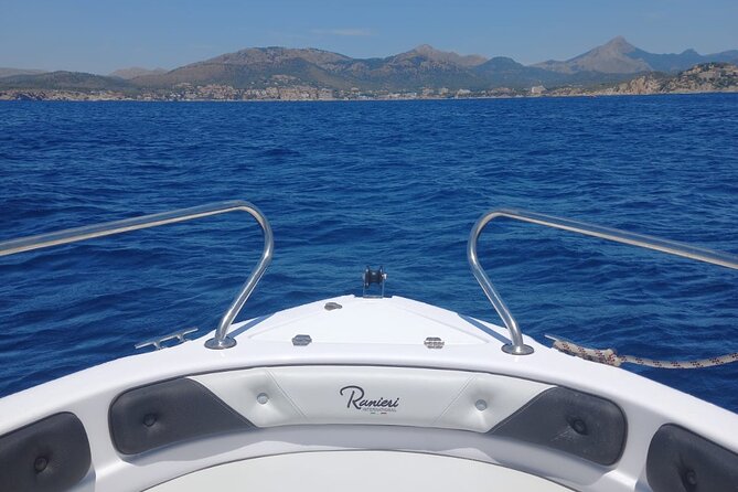 Boat Rental in the Coast of Santa Ponsa - Included Amenities and Deposit