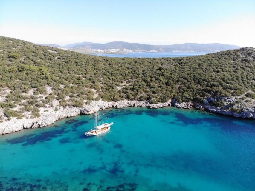 Bodrum: Private Island Boat Tour With Lunch - Swim, Snorkel, and Sunbathe