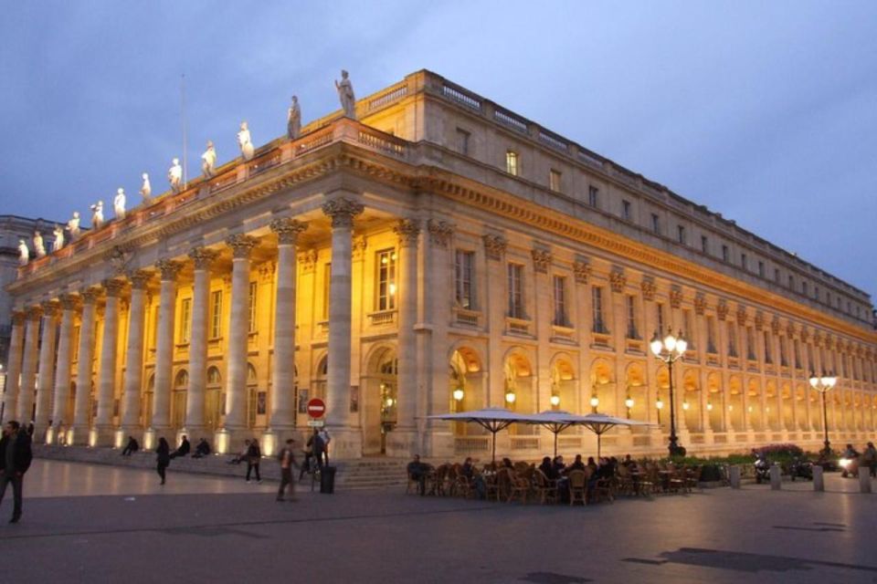 Bordeaux: City Highlights Self-Guided Audio Tour - Tour Features